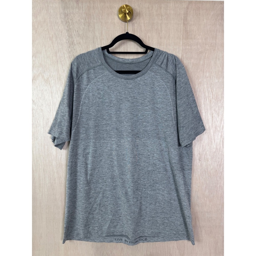 Lululemon Metal Vent Tech Mens Grey Athletic Short Sleeve Training Shirt XL